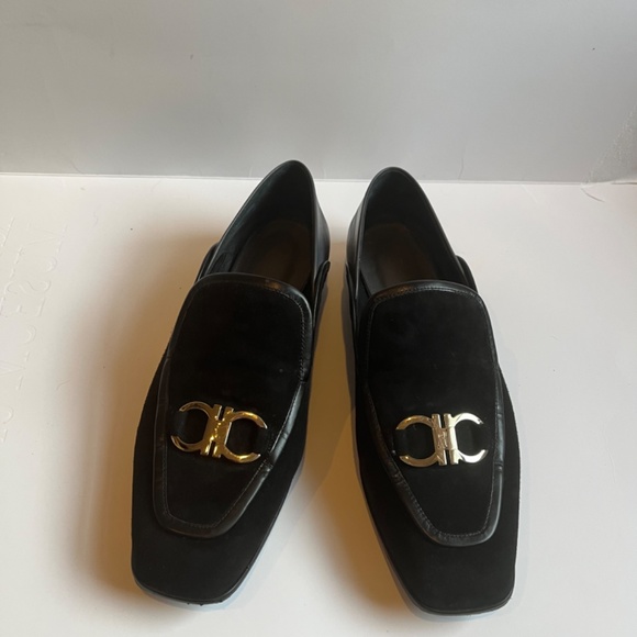 SALVATORE FERRAGAMO Lana Gancini Square Toe Block heel Loafers Black Gray Shoes - Picture 3 of 15